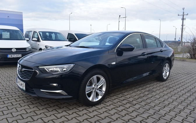 Opel Insignia cena 63500 przebieg: 108513, rok produkcji 2019 z Narol małe 562